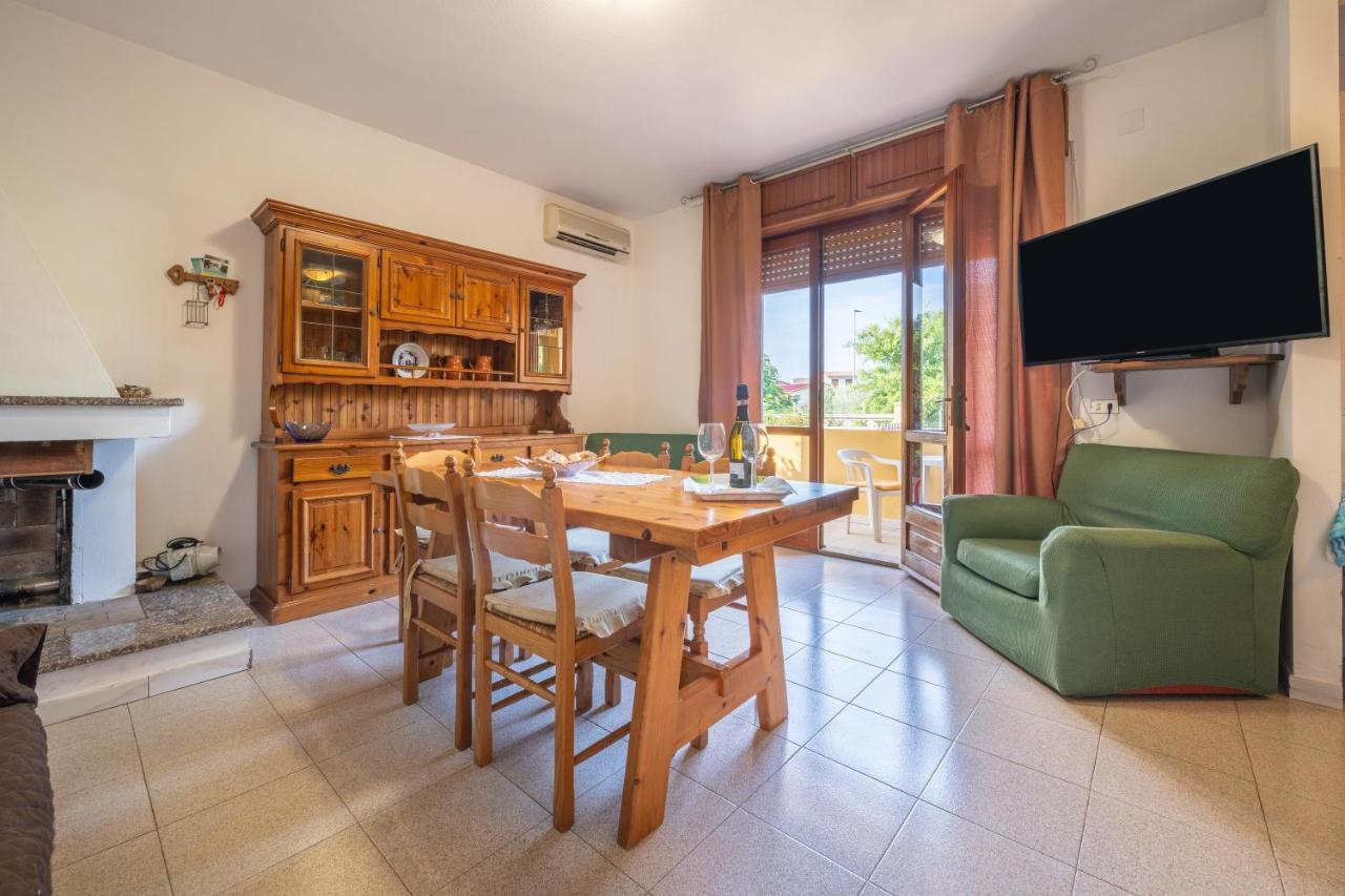 Casa Vacanze San Giovanni San Giovanni Suèrgiu Exterior foto